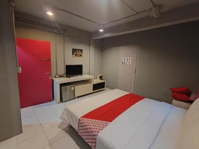 Doppelzimmer — Madam Inn Patong